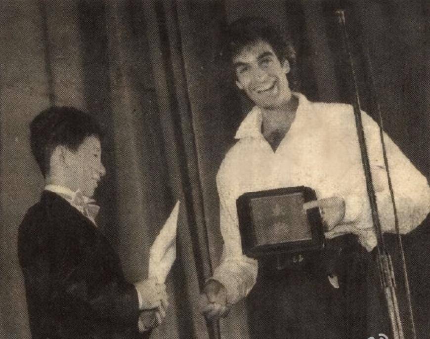 一年“不良嗜好”已戒掉却略显憔悴瓦力棋牌